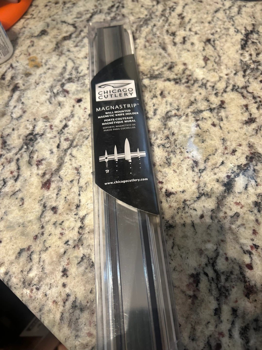 Chicago Cutlery Magnastrip Magnetic Knife Holder