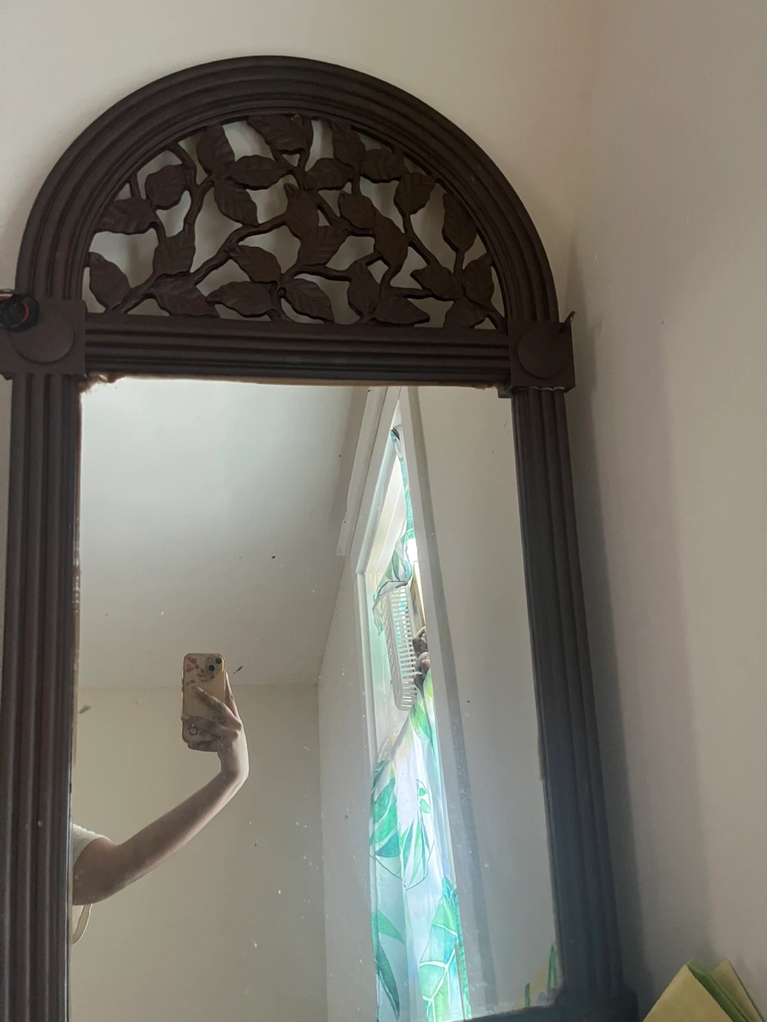 Arch Top Mirror with Carved Leaf Design