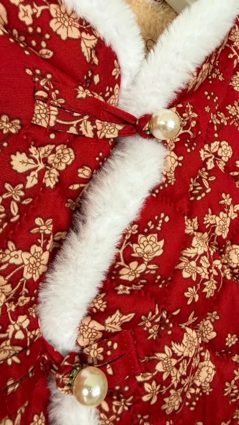 Quilted Red Floral Jacket with Faux Fur Trim - photo 3