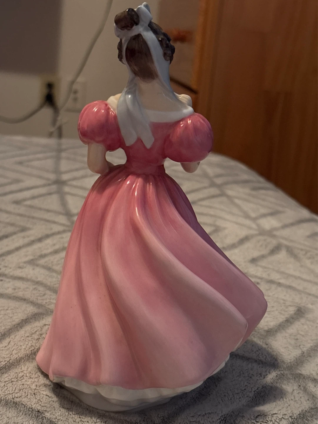 Royal Doulton “Camellia” Figurine - photo 3