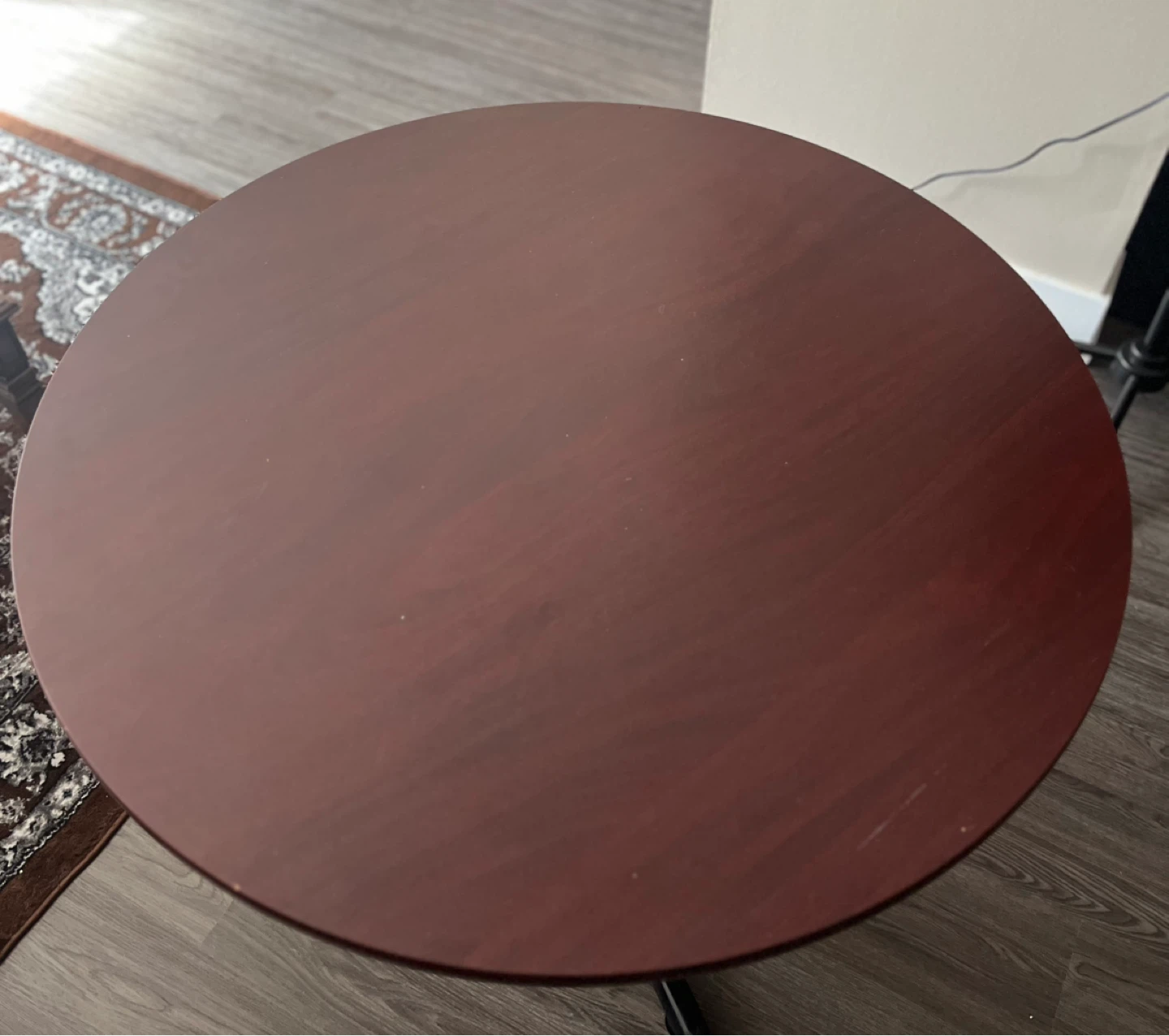 Round Pedestal Dining Table 90 cm – Heavy Wood Top – Very Stable - photo 2