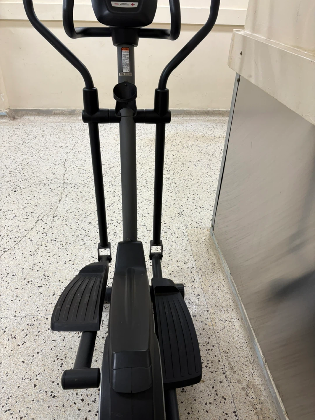 Gold's Gym Trainer 380 Elliptical