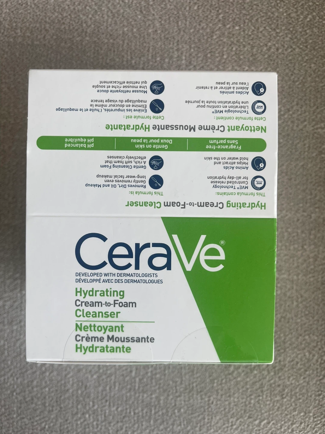 CeraVe Hydrating Cream-to-Foam Cleanser
