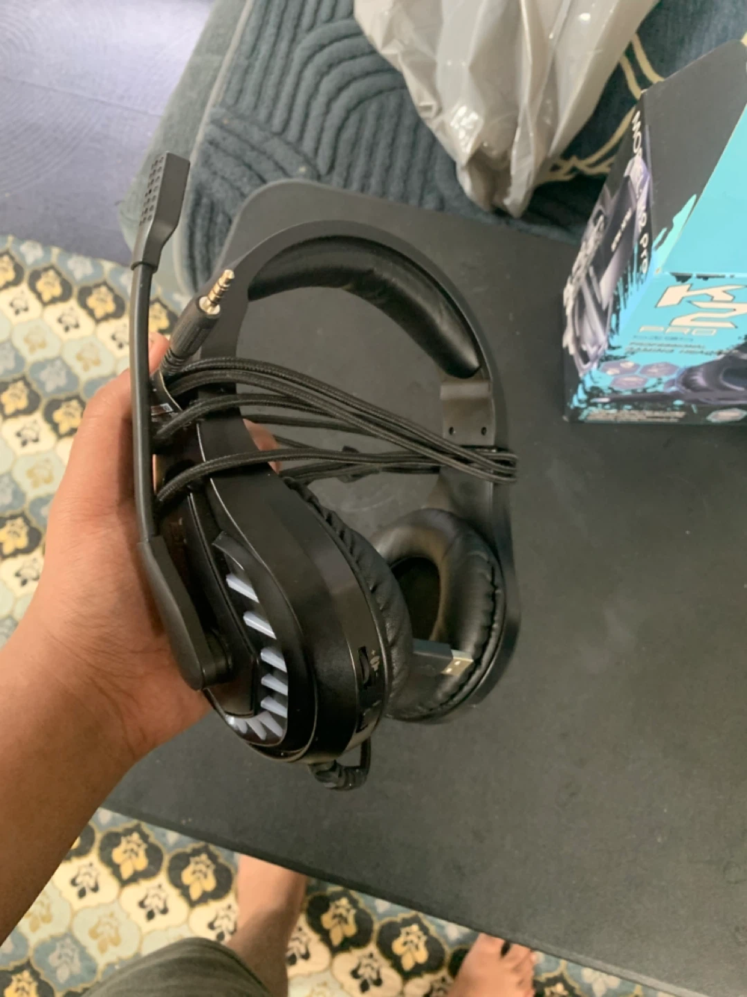 Gaming Headset with Microphone