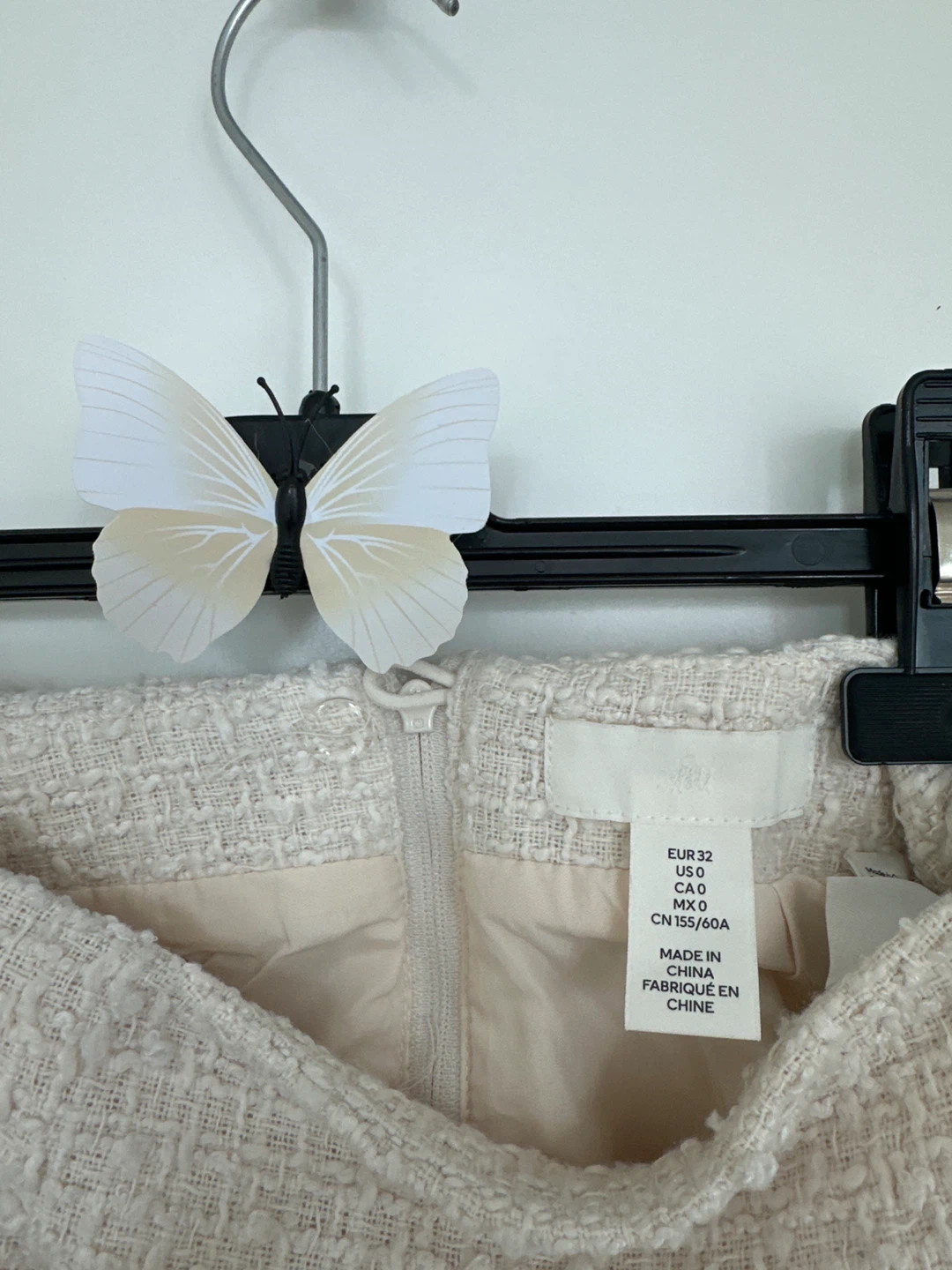 H&M Cream Tweed Mini Skirt - Size 0 - photo 3