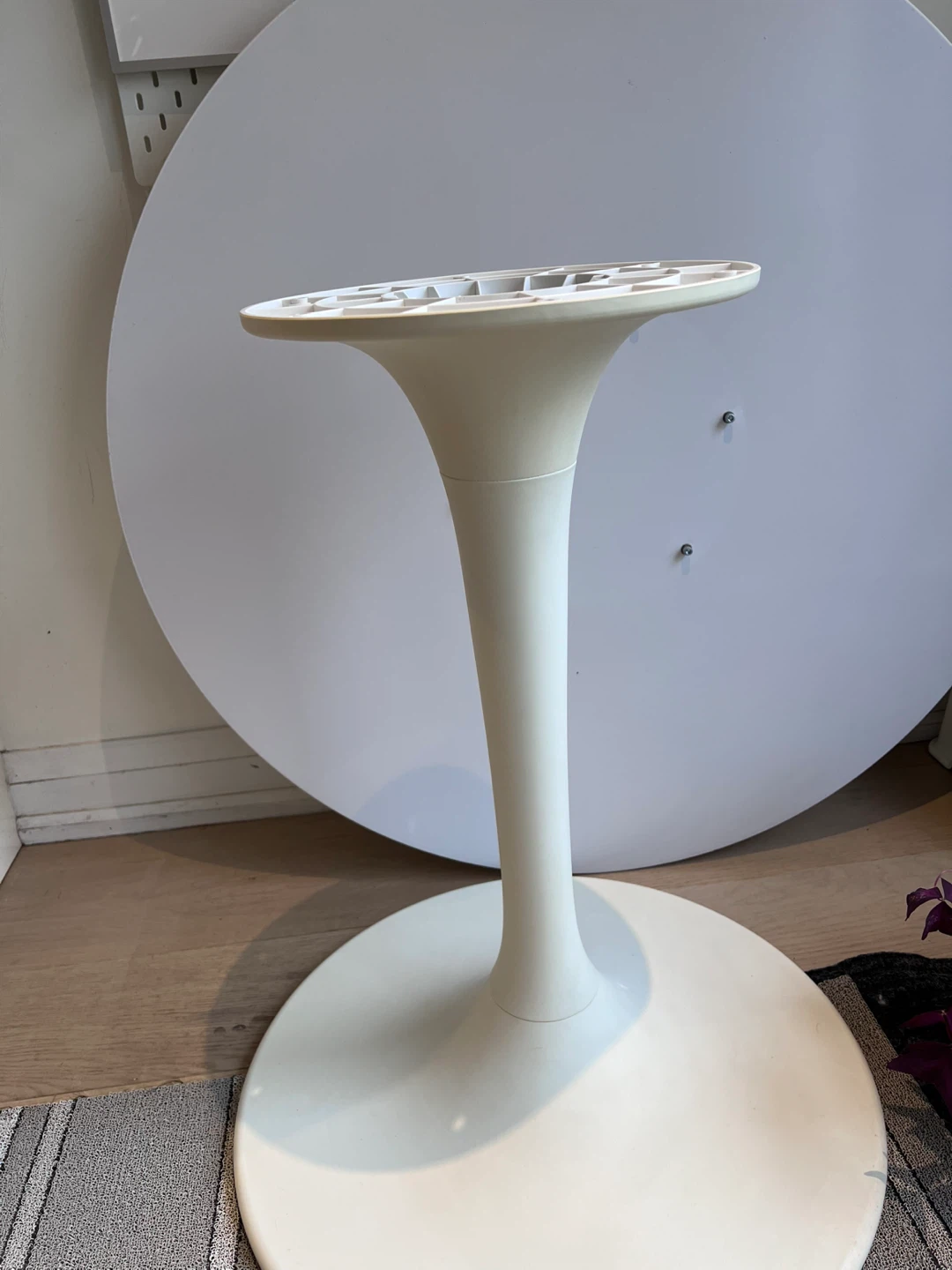 IKEA DOCKSTA Table Base - photo 3