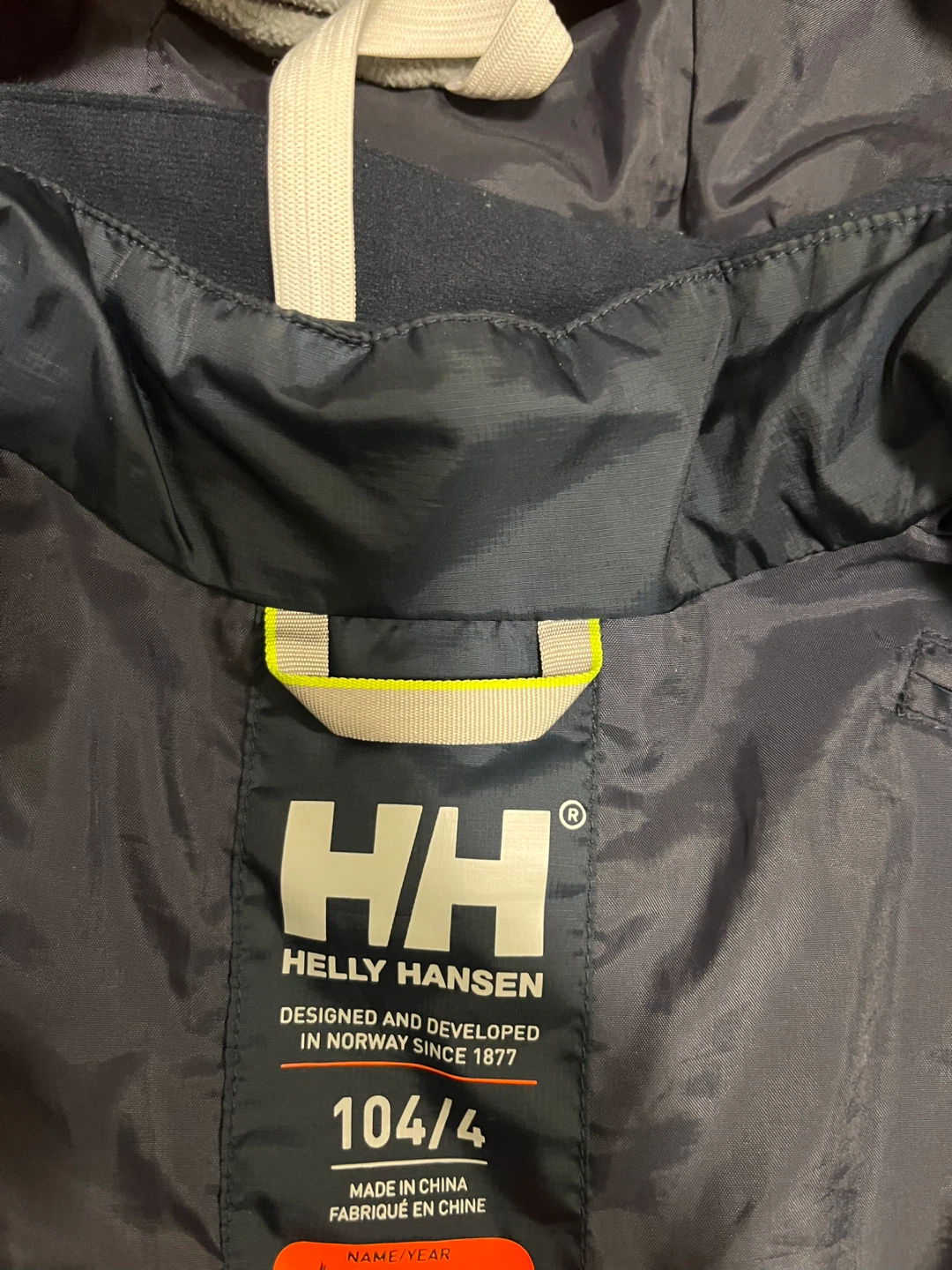 Helly Hansen Kids Snowsuit with Mittens Size 104/4 - photo 2