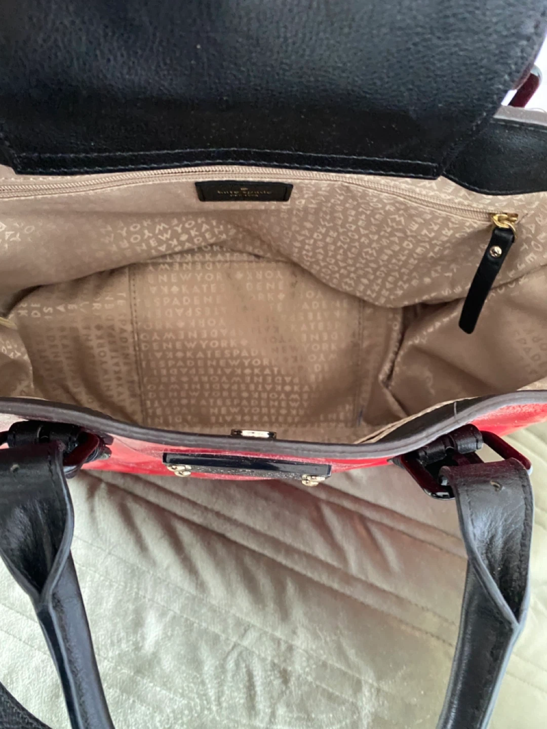 Kate Spade New York Red Patent Leather Handbag - photo 3