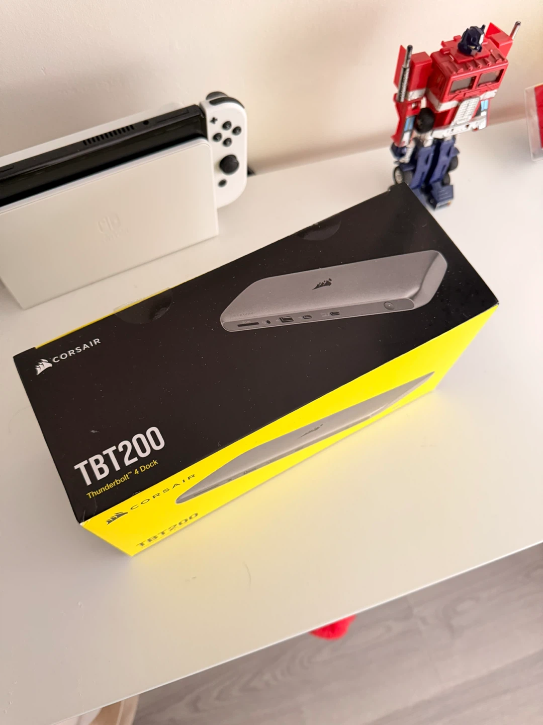 Corsair TBT200 Thunderbolt 4 Dock - photo 2