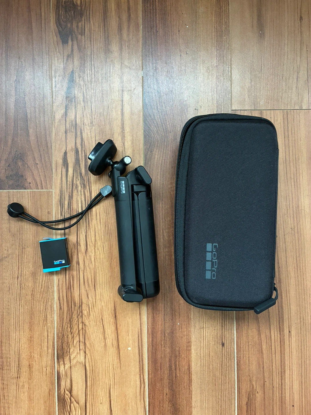 GoPro (Official) Accessories - Camera case, Battery, 3-way Grip