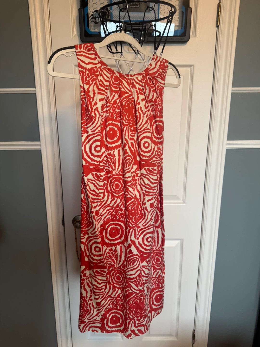 Red & White Floral Pattern Sleeveless Dress with Belt