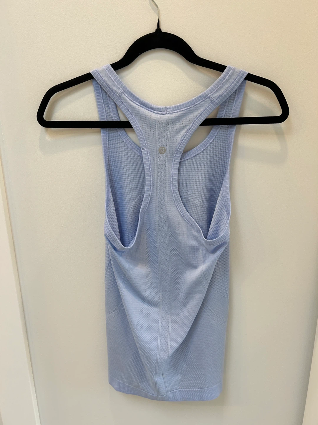 Lululemon Women's swift run Tank Top size6 - photo 3
