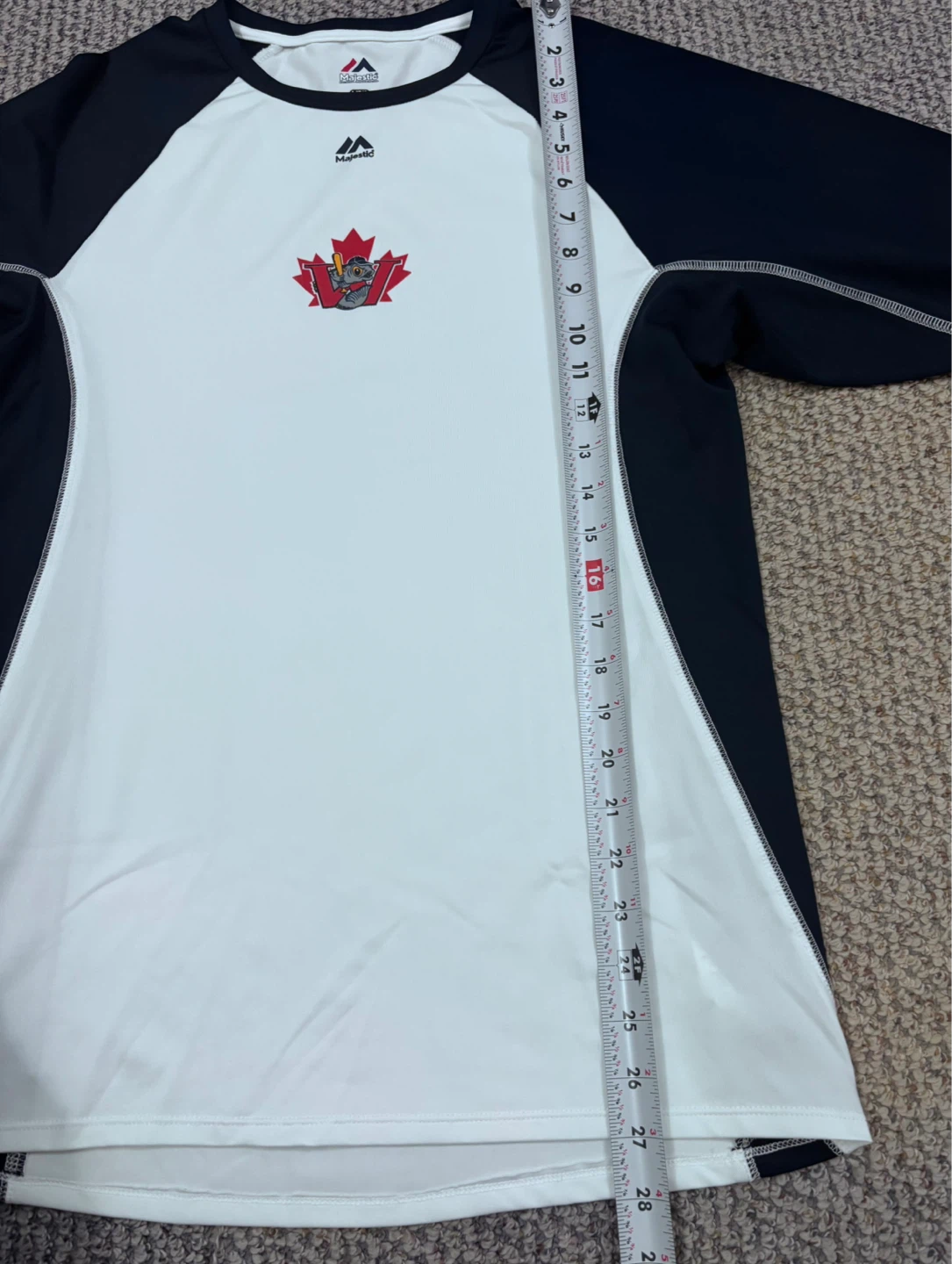 Vintage Winnipeg Goldeyes Majestic Baseball Shirt - L/G - photo 5
