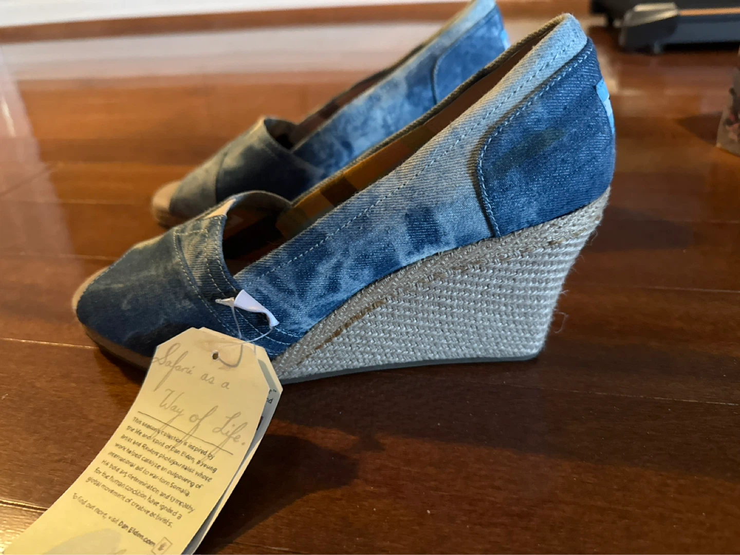 TOMS Women's Denim Wedge Espadrille Shoes - photo 2