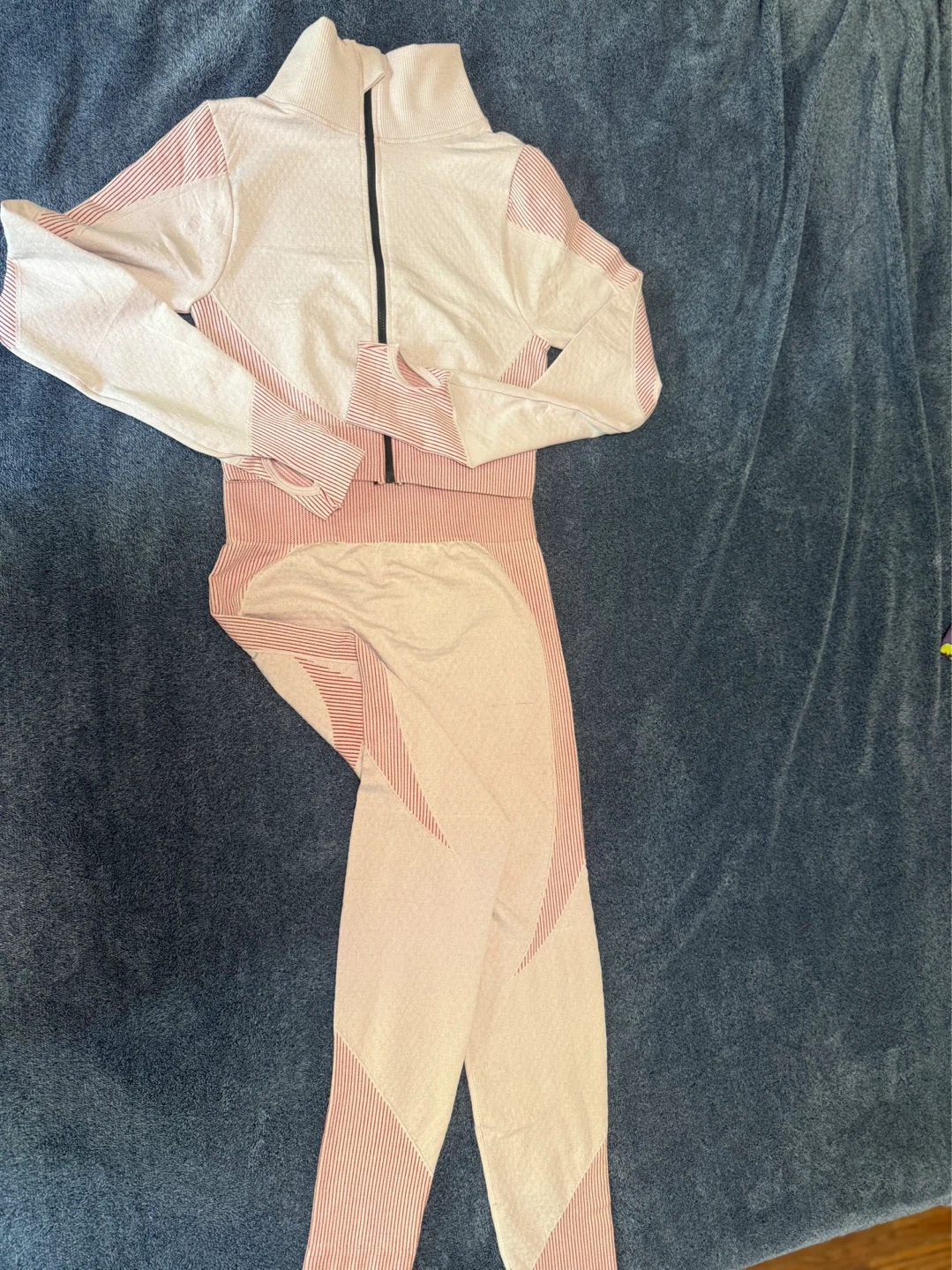 Women's Athletic Set - Zip-Up Jacket & Leggings