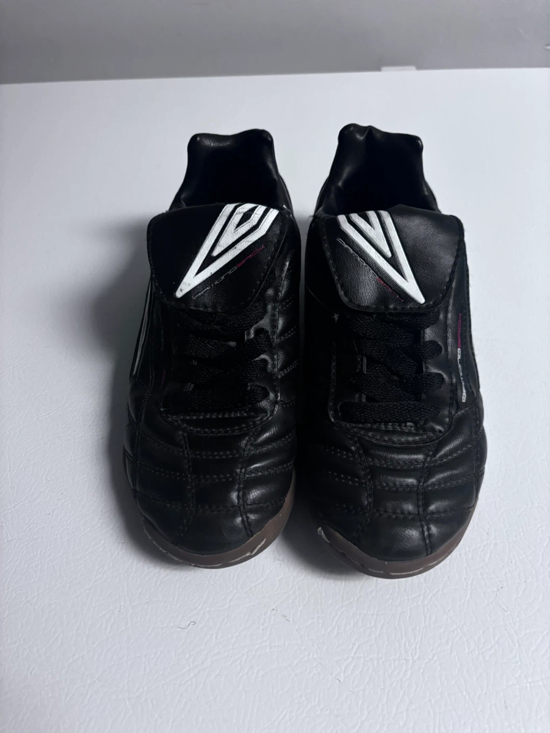 Youth Umbro Black Indoor Soccer Shoes