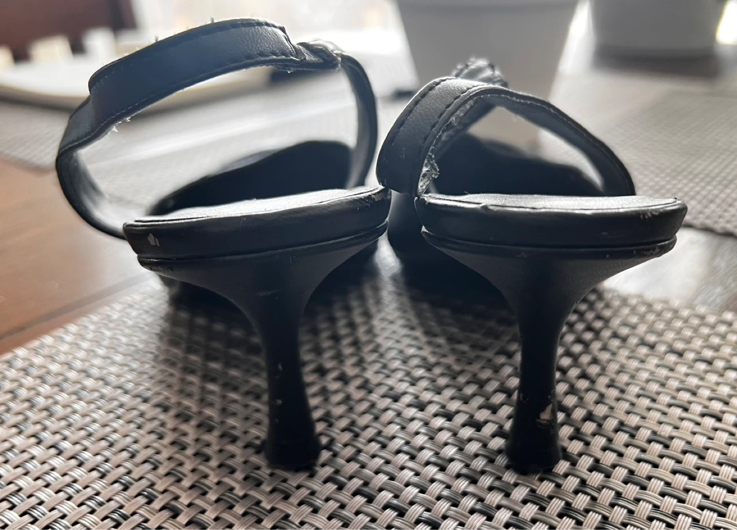 Le Château Black Slingback Heels SIZE 7 - photo 5