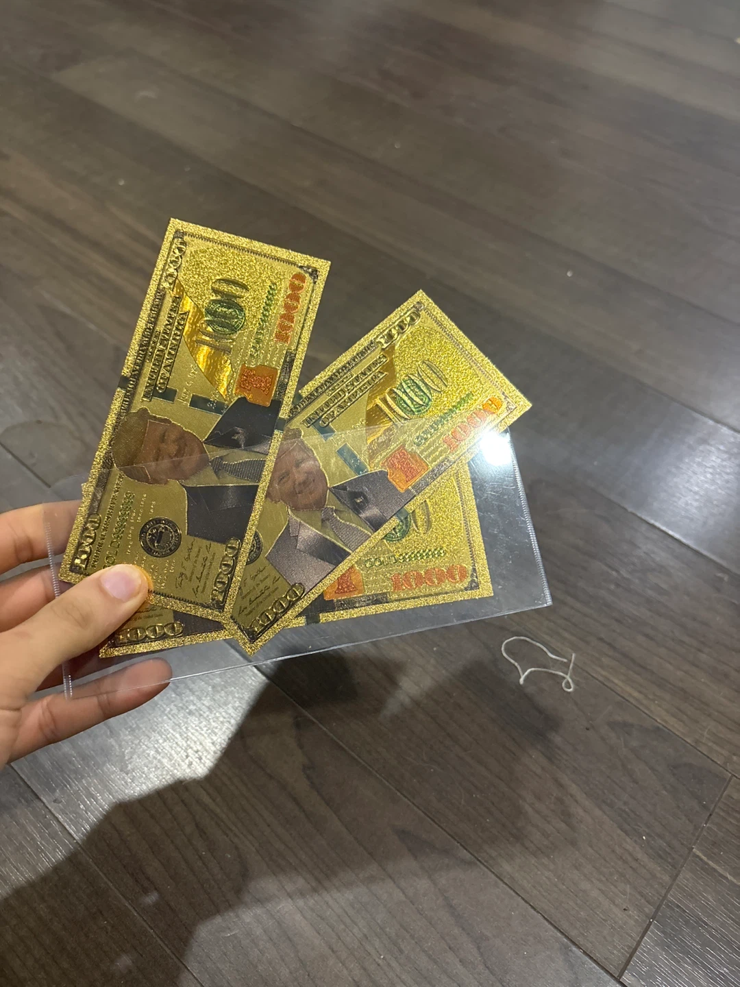 Gold Banknote Collection - 1000 dollar Bills - photo 2