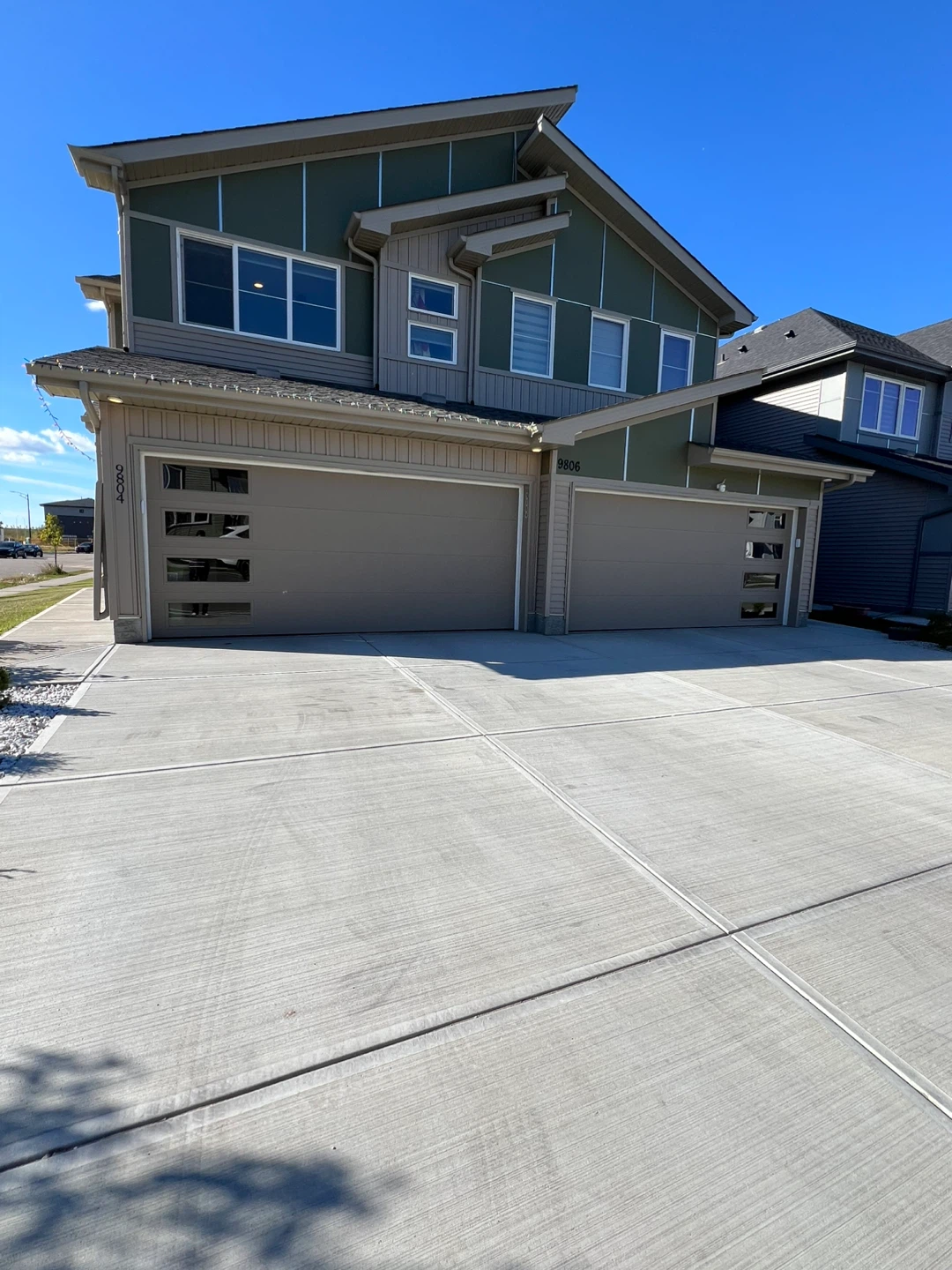 Duplex house