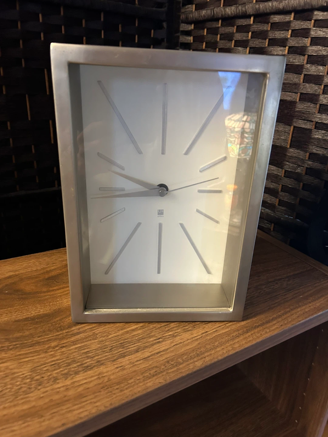 Umbra Table Clock
