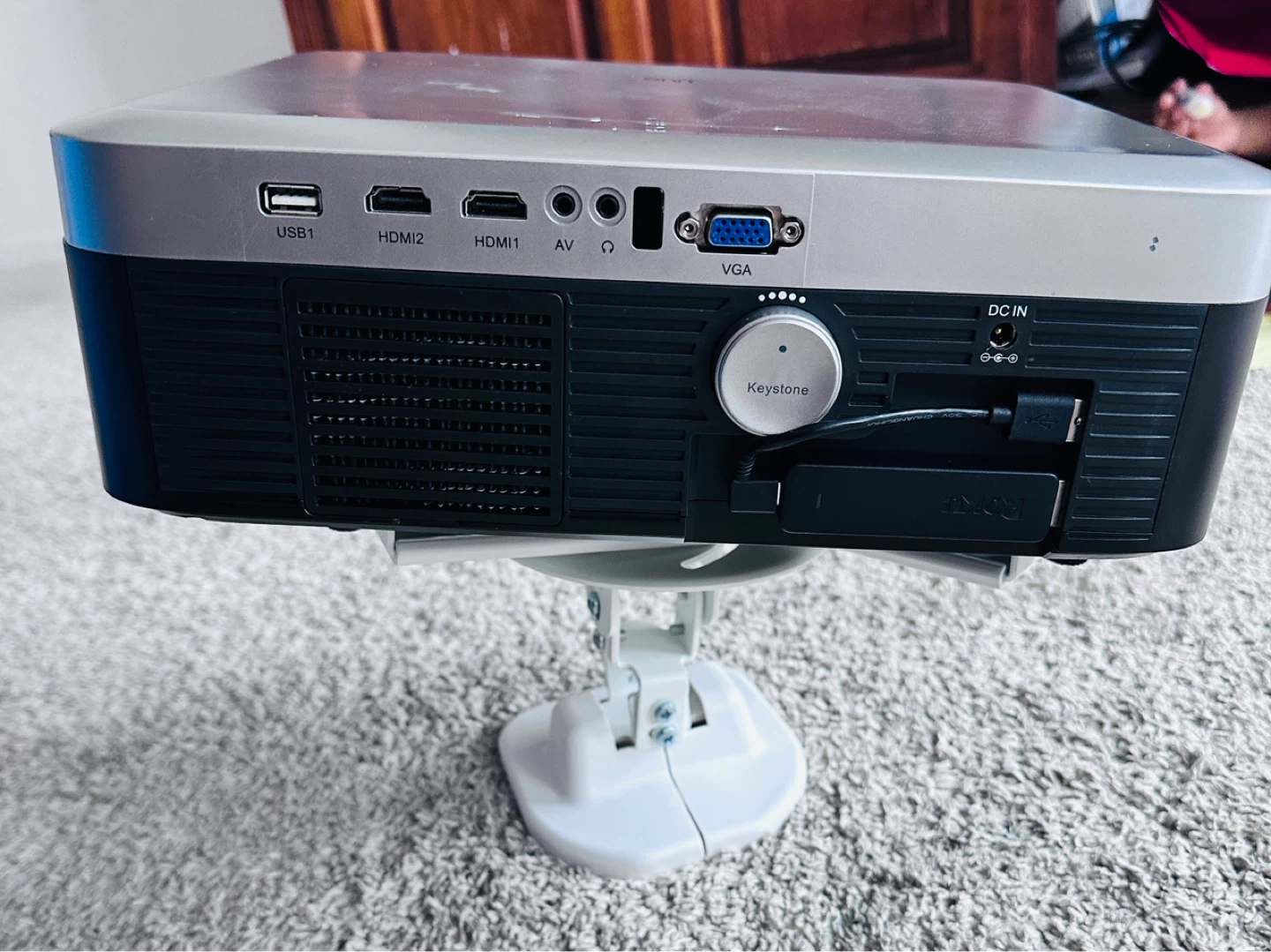 Onn. Mini Projector - photo 5