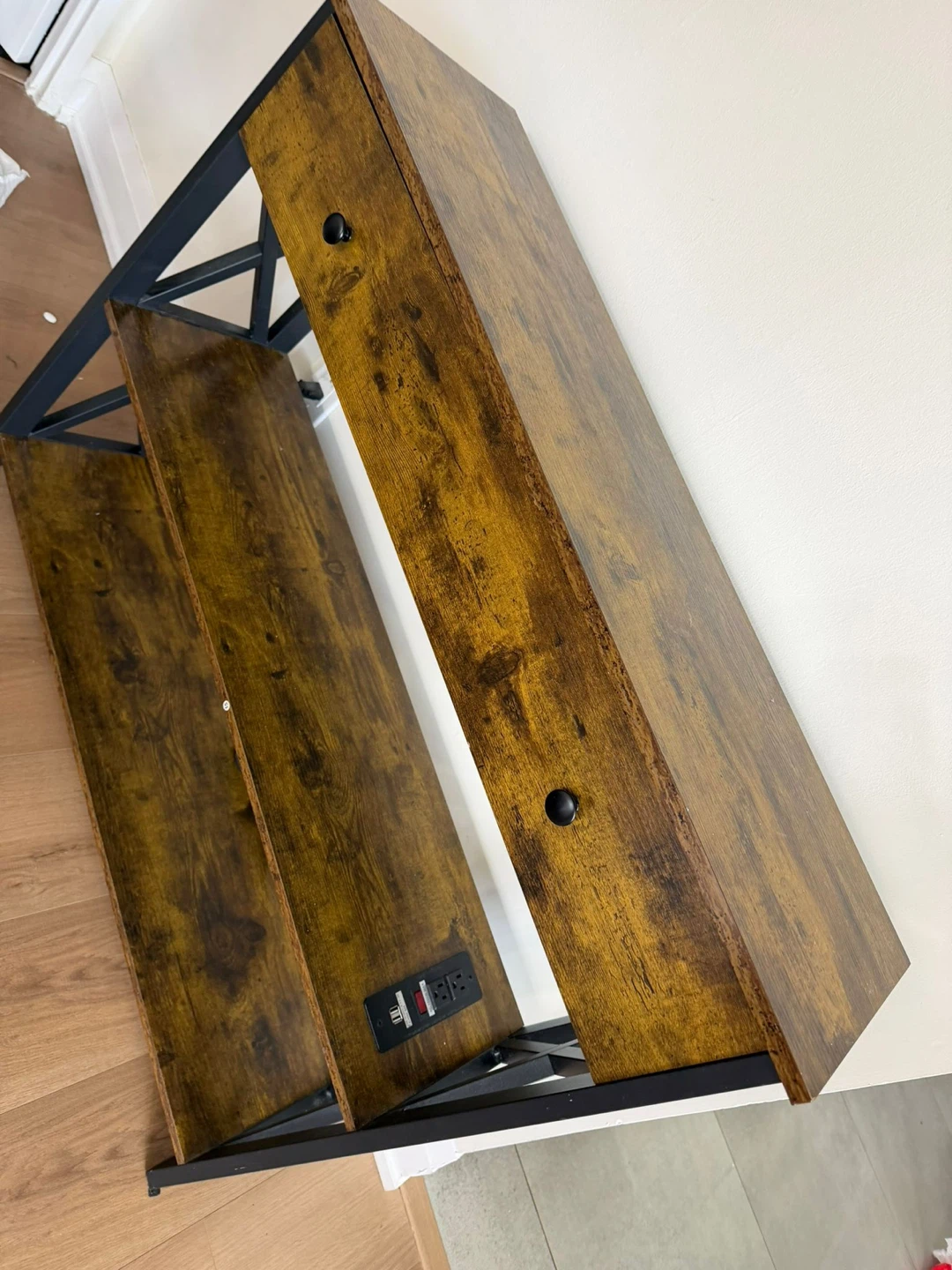 Yaheetech Console Table with 2 Power Outlets and 2 USB Ports - photo 2