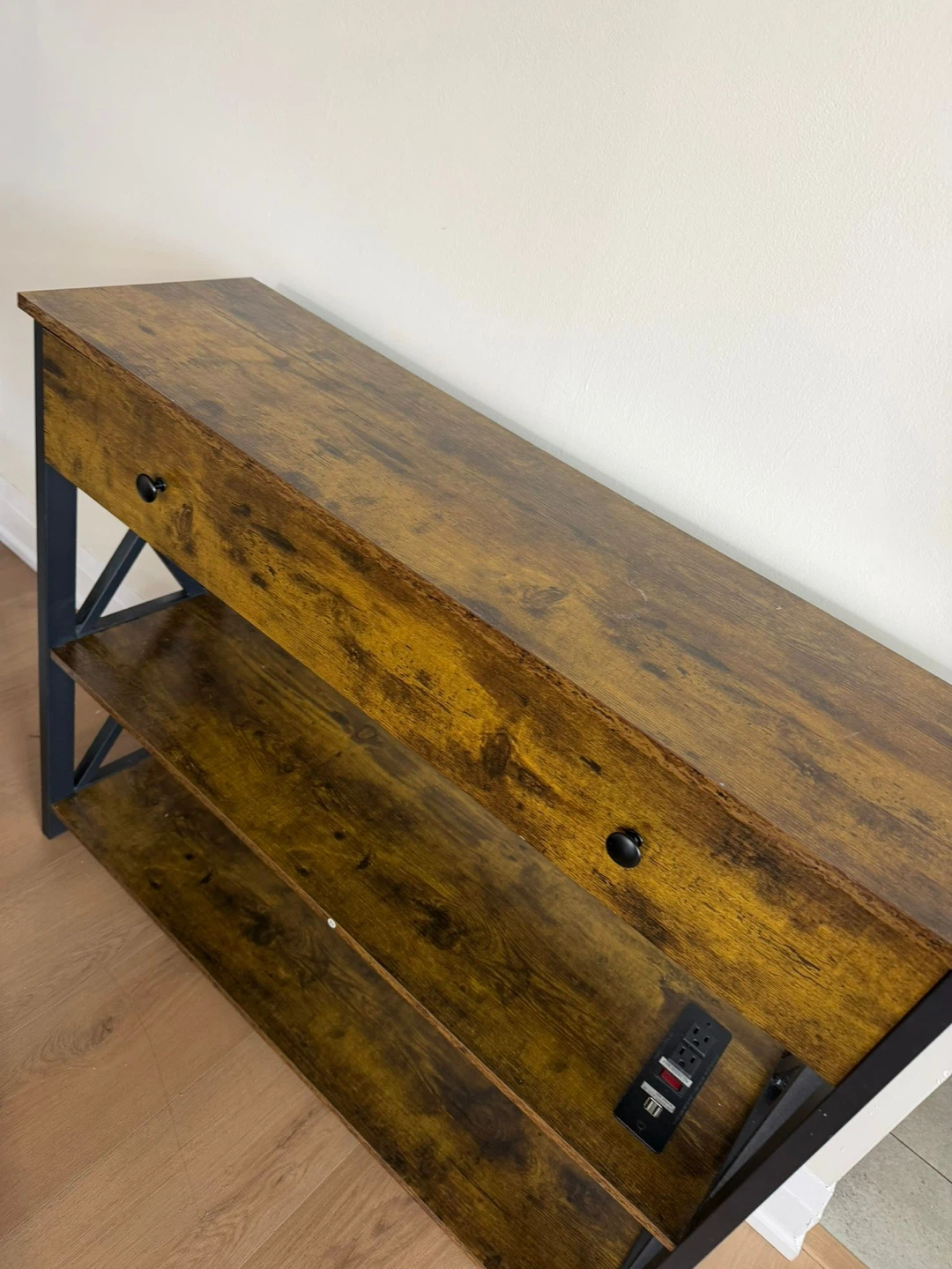 Yaheetech Console Table with 2 Power Outlets and 2 USB Ports - photo 3