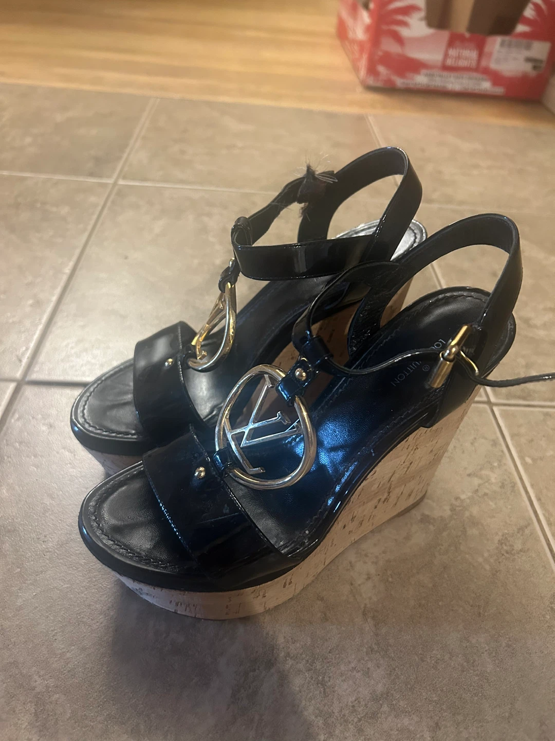 Louis Vuitton Black Patent Leather LV Wedge Sandals - photo 3