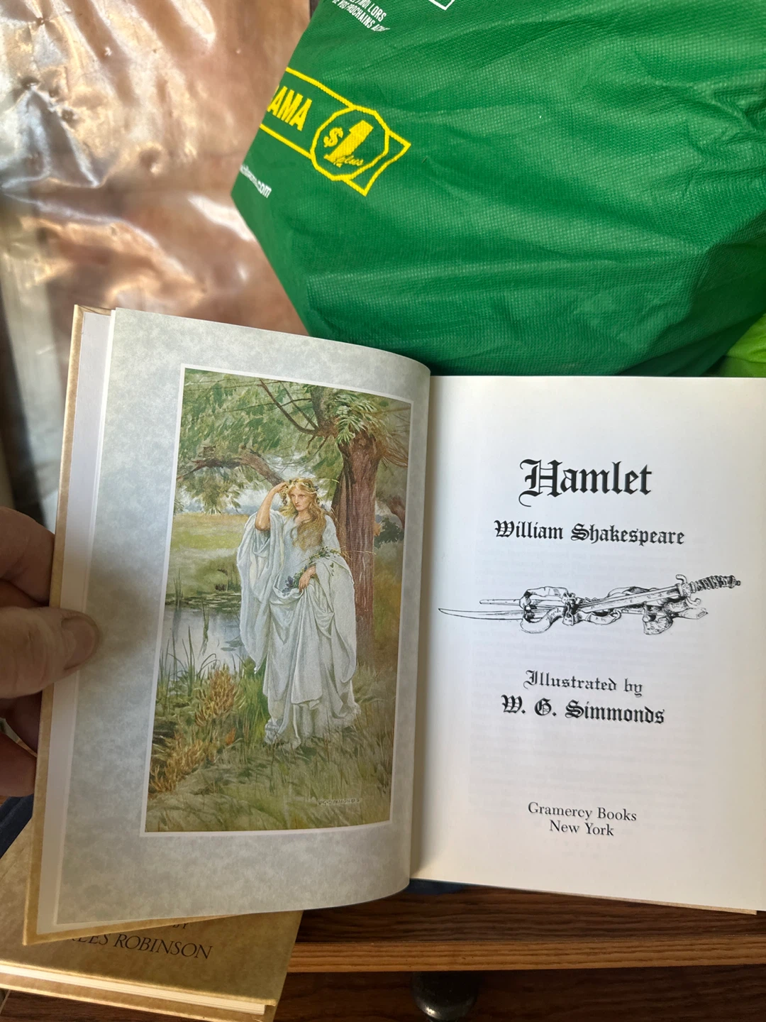William Shakespeare Hamlet Illustrated by W. G. Simmonds - photo 5