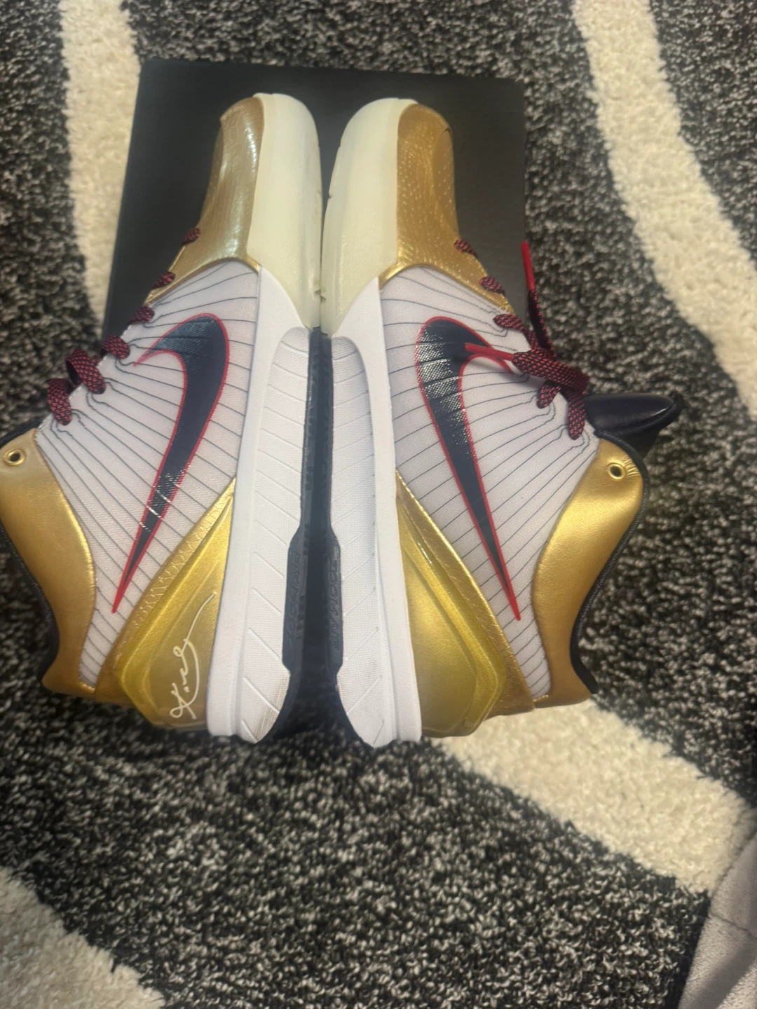 Nike Kobe 4 Protro Gold medal - photo 3