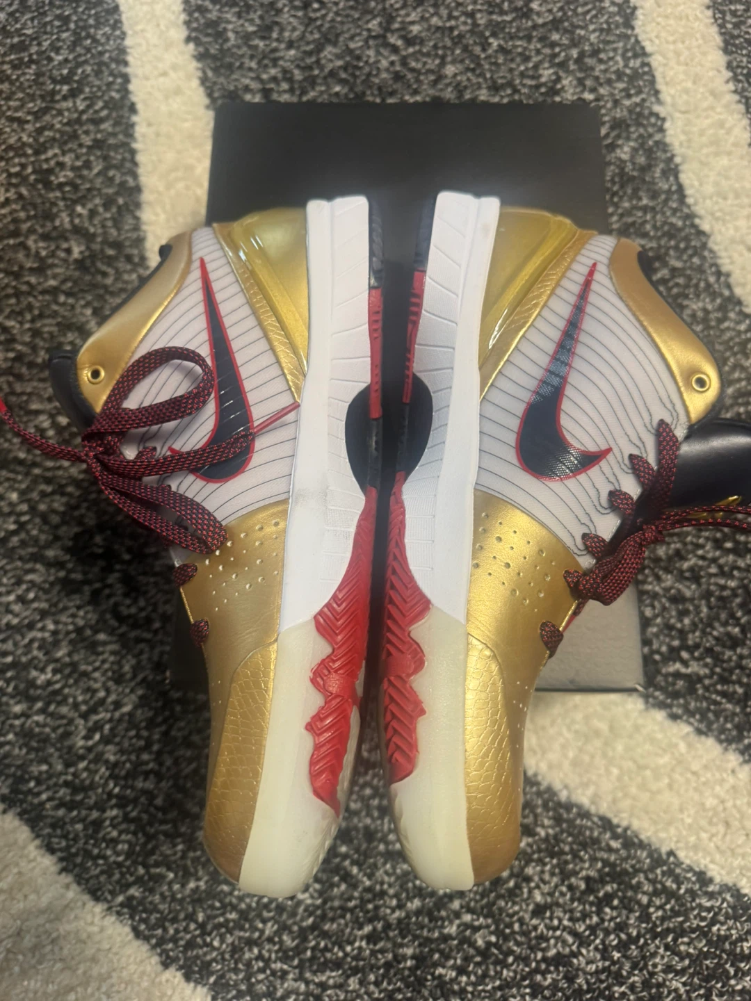 Nike Kobe 4 Protro Gold medal - photo 2