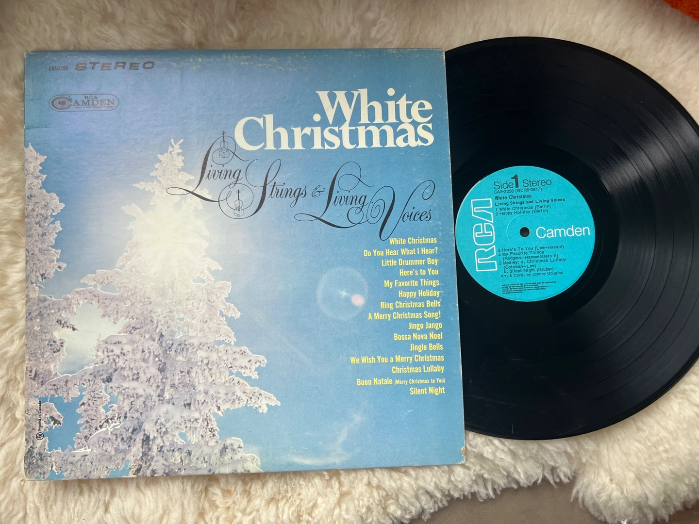 White Christmas & Mary Poppins Vinyl and Elton cassette - photo 4