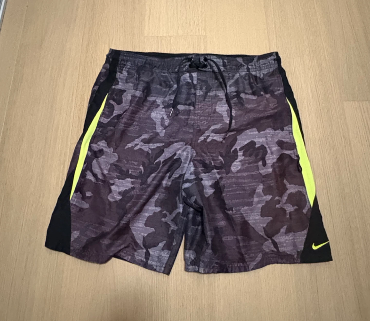 Nike Camo swimming Shorts Size M