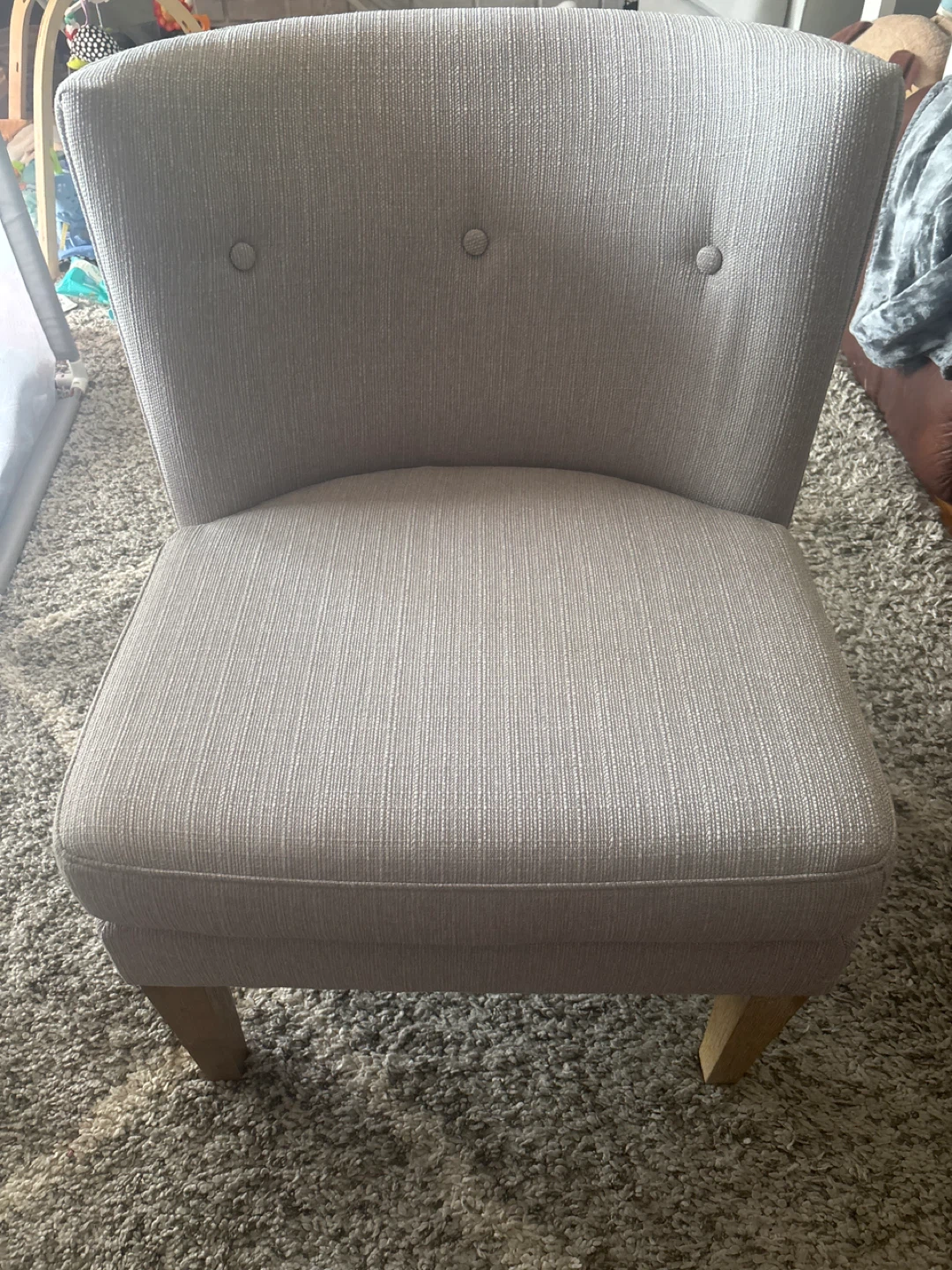 Gray Accent Chair with Wooden Legs - photo 3