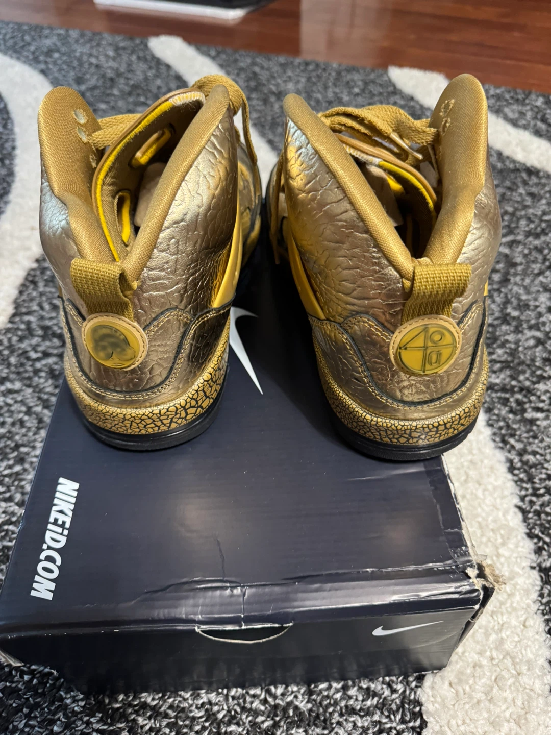 Gold Air Jordan spizike Nike I’d - photo 2