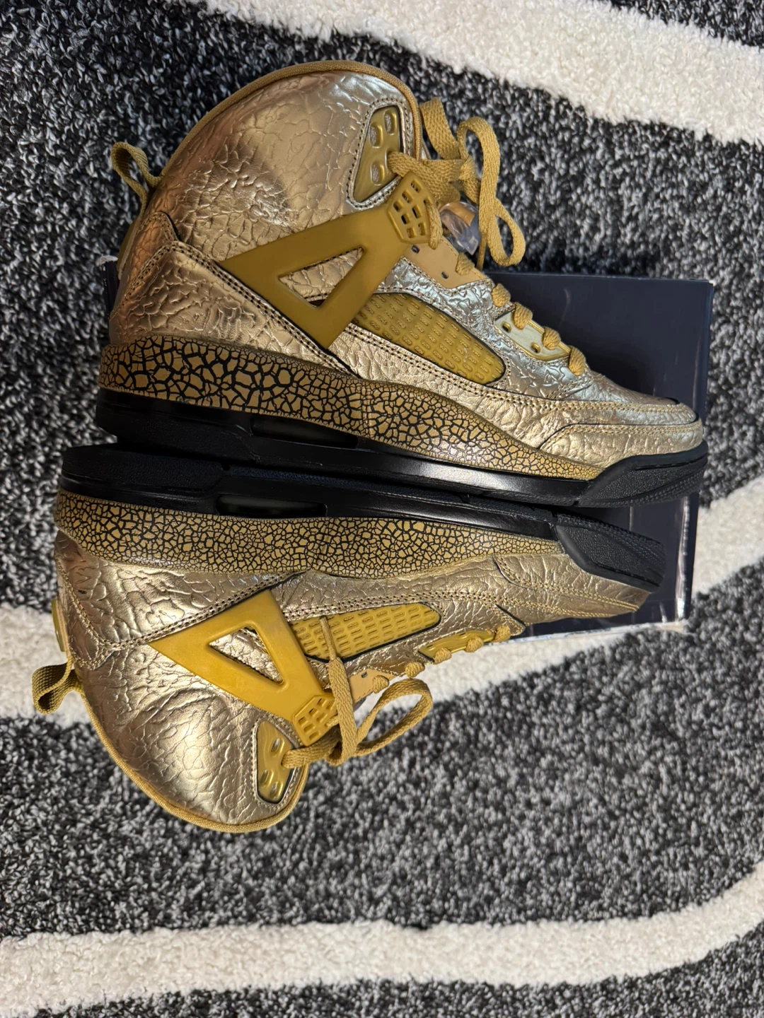 Gold Air Jordan spizike Nike I’d - photo 3