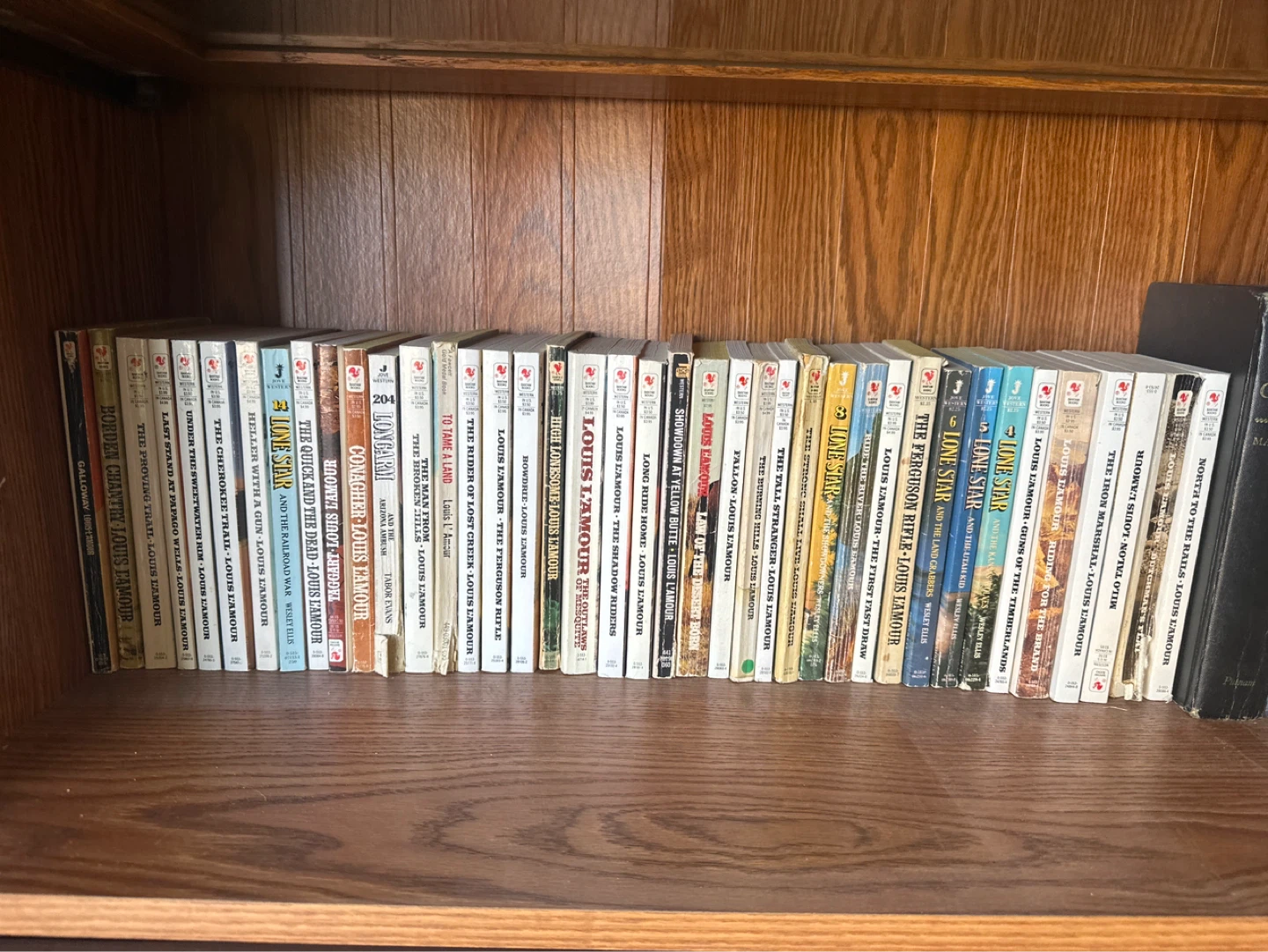 Collection of Louis L'Amour Western Books - photo 2