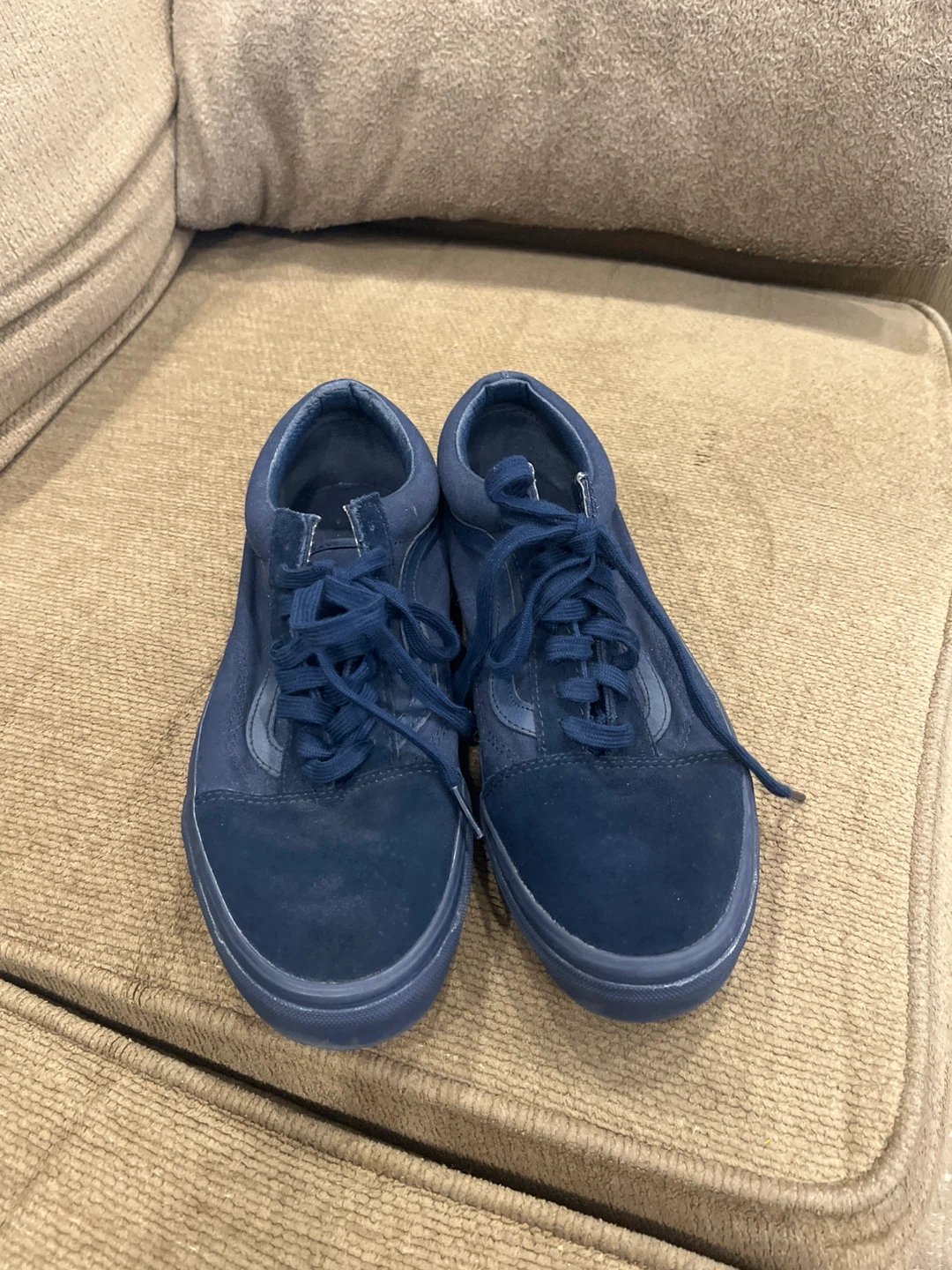 Vans Old Skool Navy Suede Shoes - Size 9 Men's/10.5 Women's
