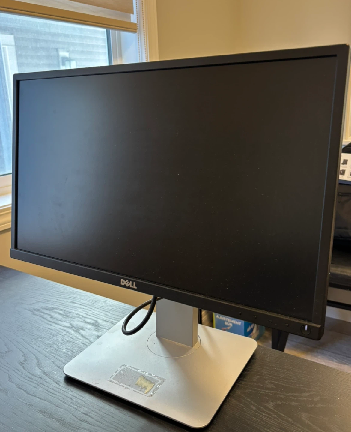 Dell P2217H 22" Flat Panel Monitor