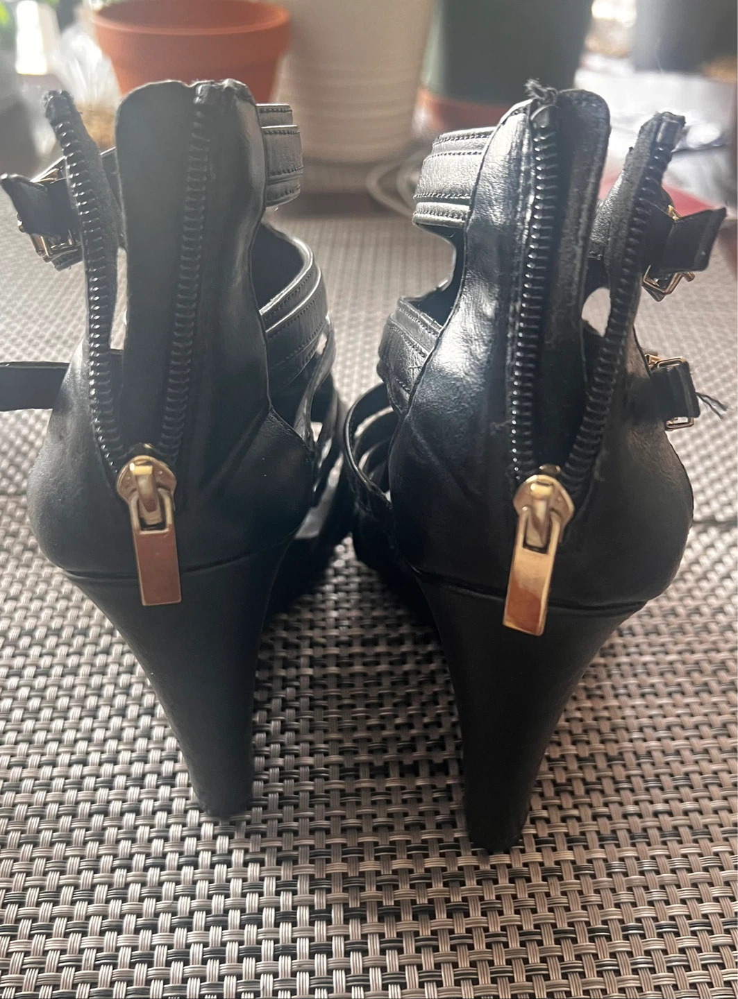 Express Black Wedge Gladiator Heels size 7 - photo 5