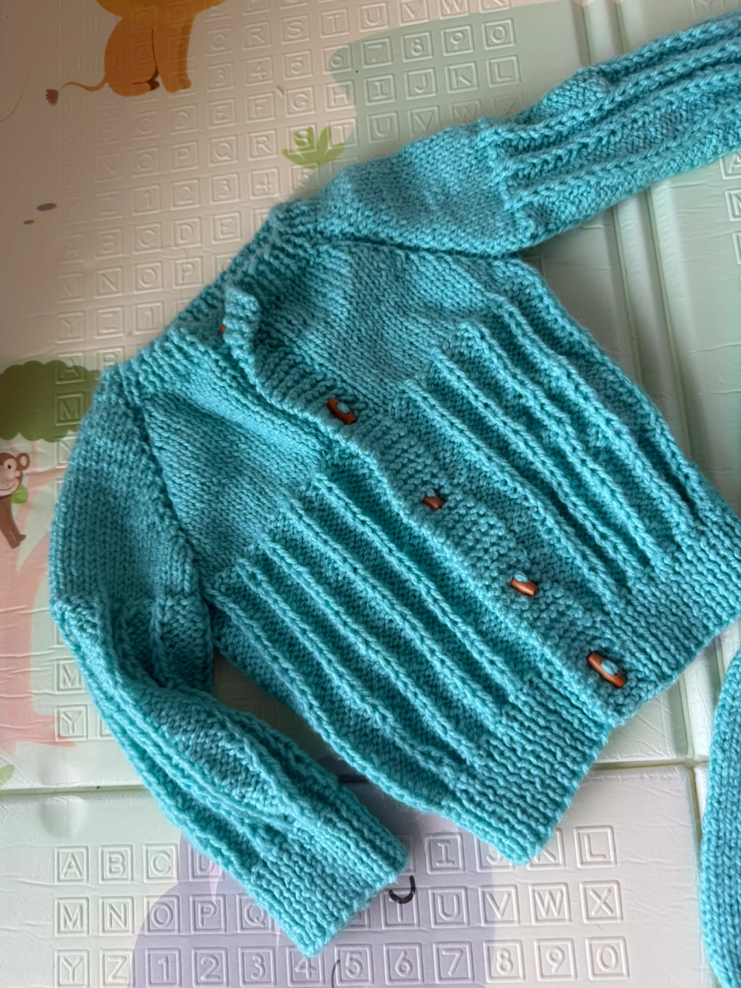 Handmade Baby Knit Cardigan and Pants Set - photo 3