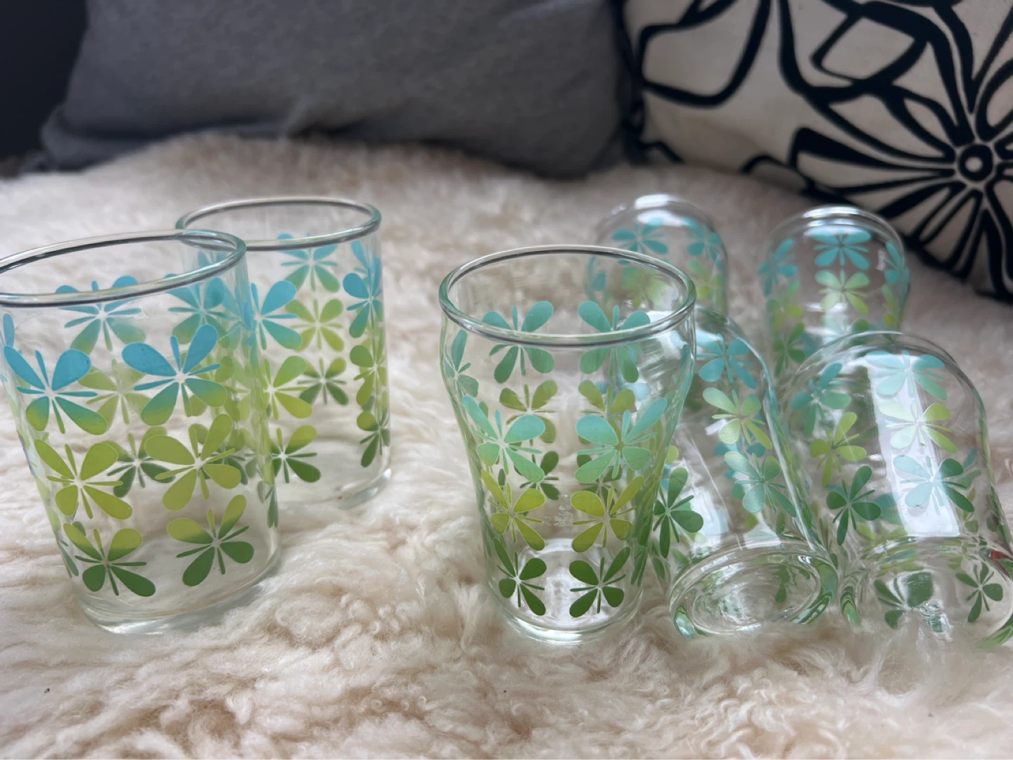 6 Vintage Floral Glasses