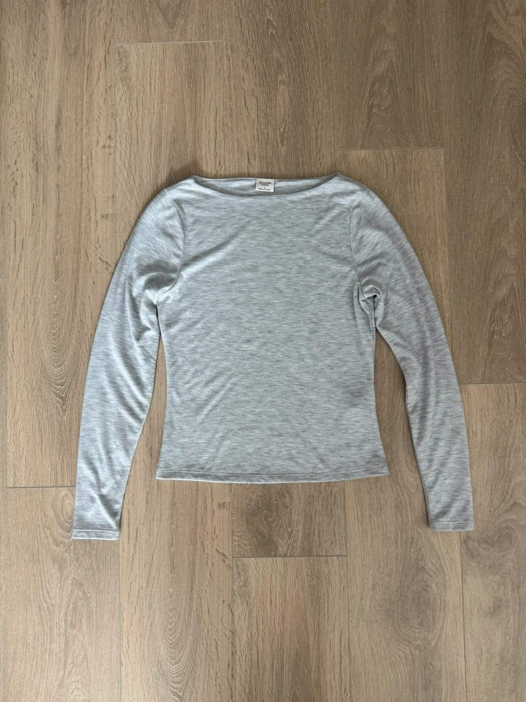 Abercrombie & Fitch Grey Long Sleeve Boat Neck Top