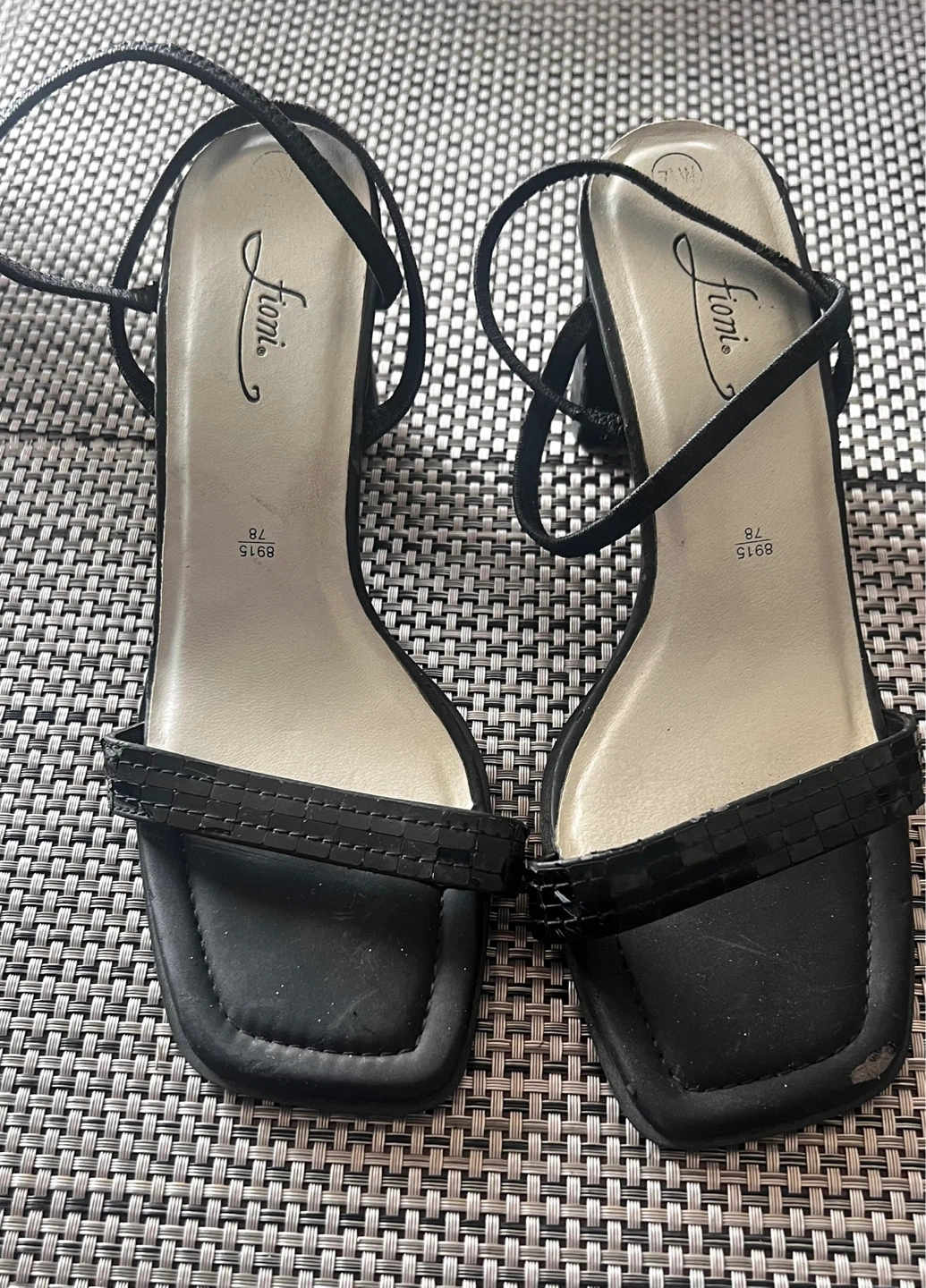 L.A.M.I. Black Strappy Heels Size 7.5