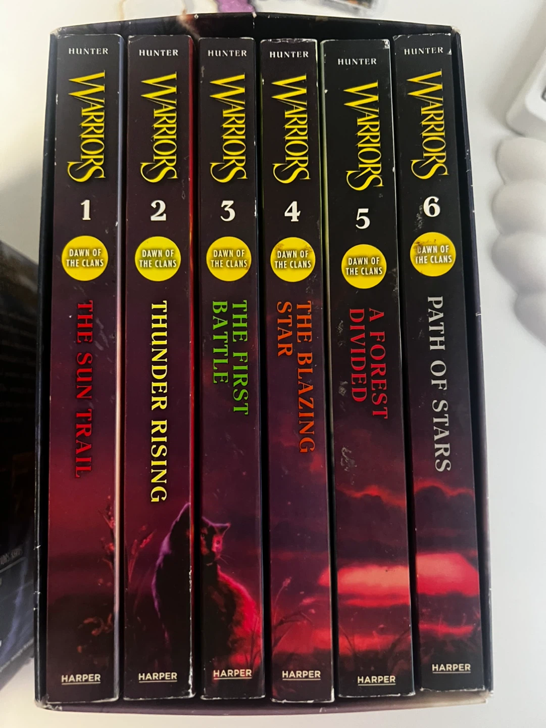 Warriors: The Complete Prequel Series Box Set by Erin Hunter - photo 2