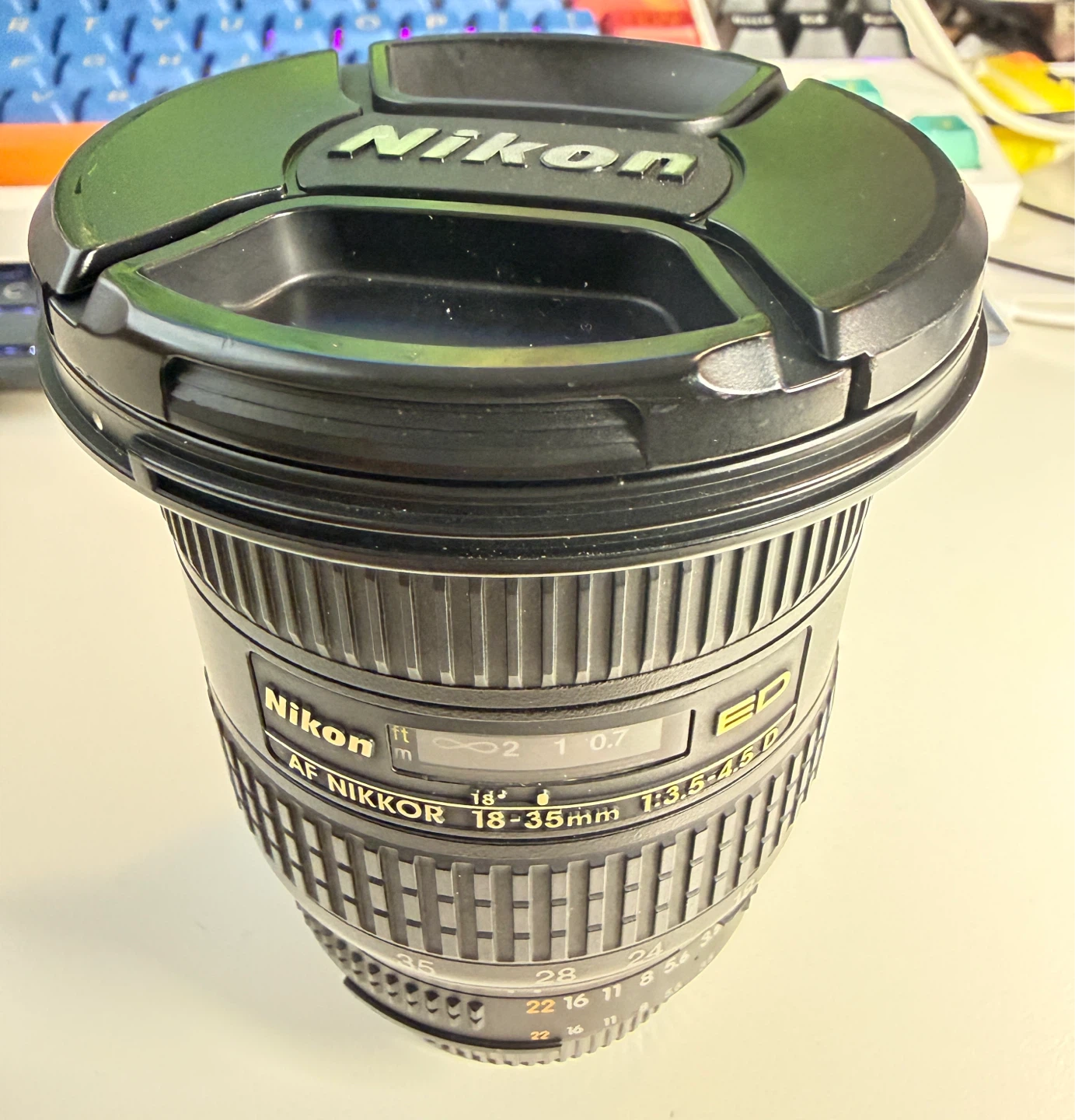 Nikon AF NIKKOR 18-35mm f/3.5-4.5 ED Lens - photo 4