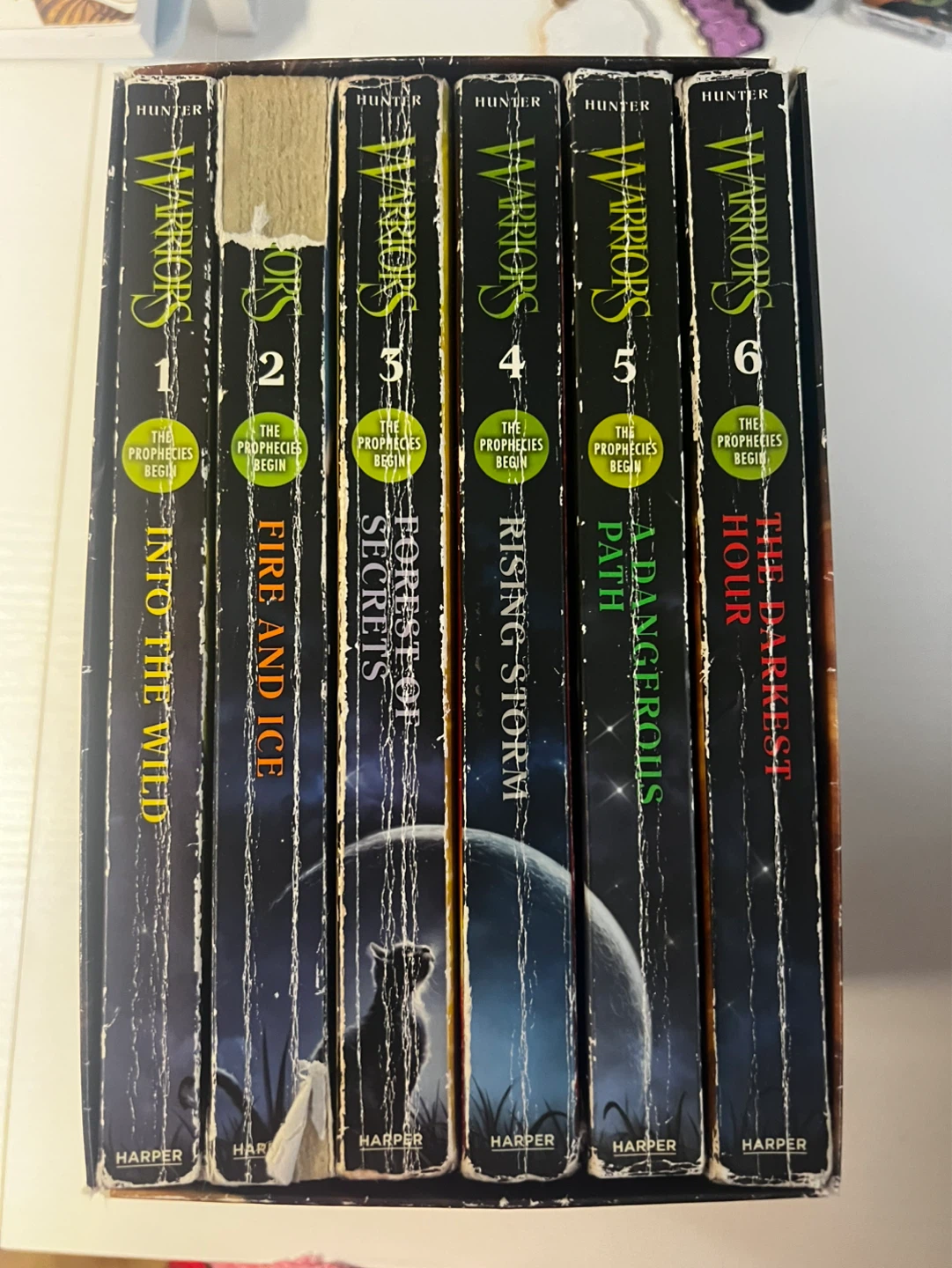 Warriors: The Prophecies Begin Complete First Series Box Set - photo 2