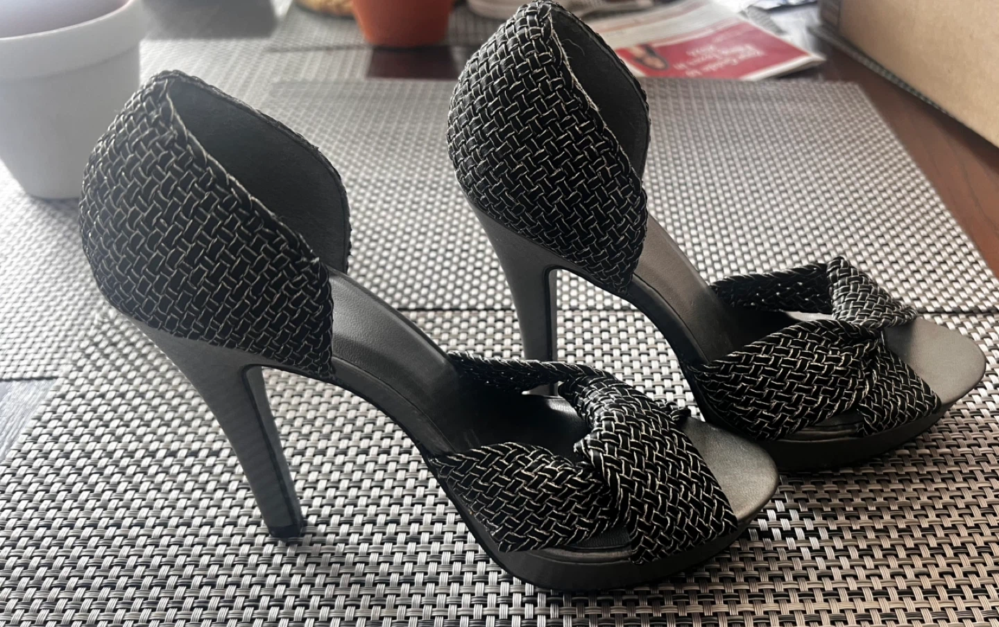 Mark. Black Woven High Heel Sandals size 7 - photo 3