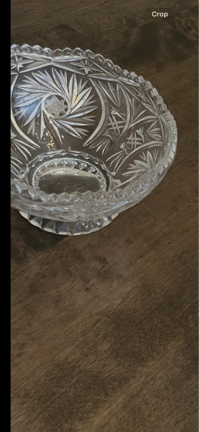 *Moving Sale* Pinwheel cut crystal glass bowl - photo 2