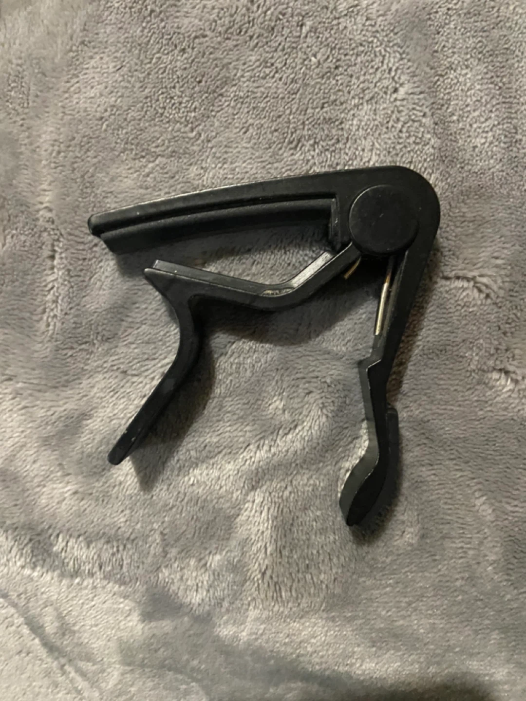 3 Guitar Capos - Gold, Silver, Black - photo 4